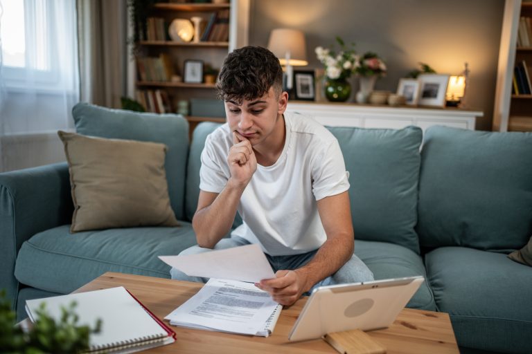 How Student Loans Affect Your Credit Score